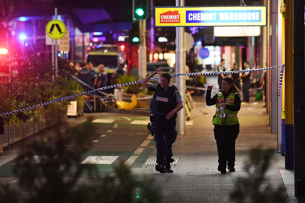 Μακελειό στο Σίδνεϊ: «Η αστυνομικός είναι ηρωίδα», λέει ο πρωθυπουργός της Αυστραλίας