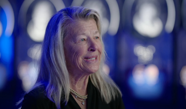 Blue Origin: Στην επόμενη πτήση η κόρη του πρώτου Αμερικανού που ταξίδεψε στο διάστημα