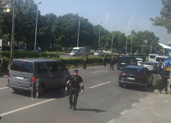 Έφτασε στο Ζάγκρεμπ η αποστολή της ΑΕΚ - Κλειστοί δρόμοι, δρακόντεια μέτρα