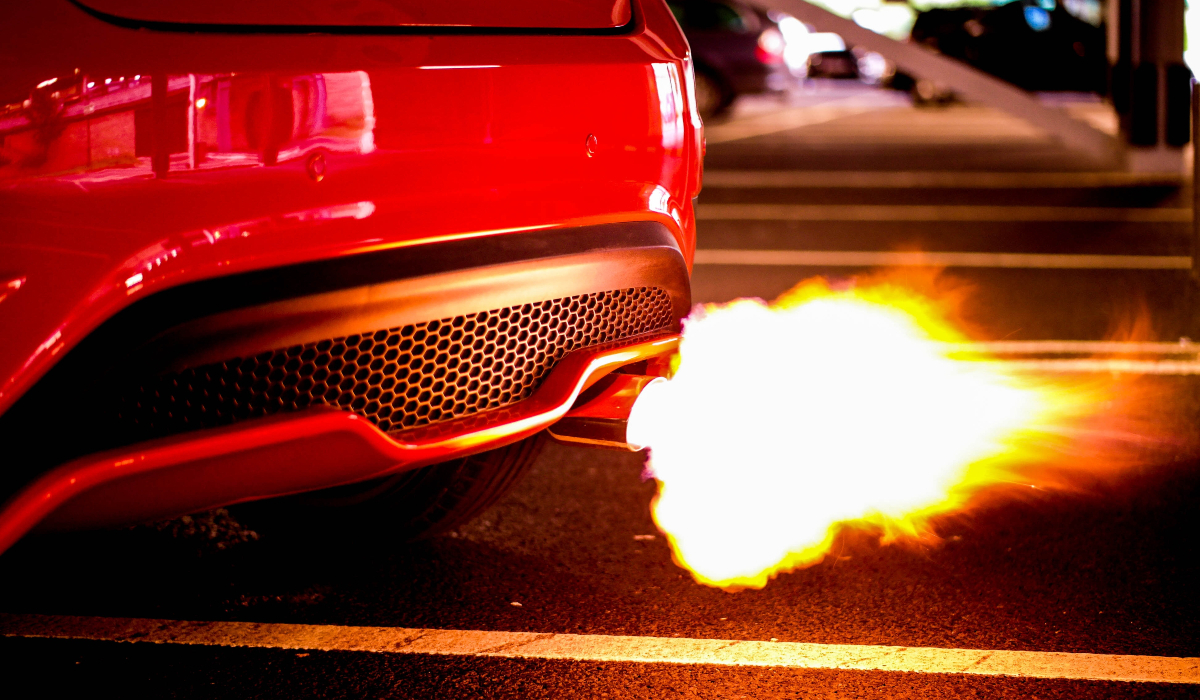 «Νίκη» για diesel και αμόλυβδη: Πωλήσεις αυτοκίνητων με κινητήρες εσωτερικής καύσης και μετά το 2035