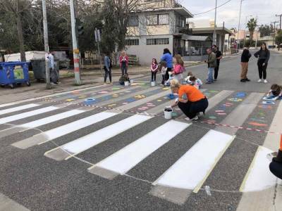 Βάφουμε τις διαβάσεις- «Περπατάμε με ασφάλεια» από το Δήμο Αγίων Αναργύρων-Καματερού