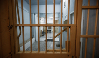 Φωτιά και ξυλοδαρμός στις φυλακές Αλικαρνασσού – Στο νοσοκομείο 4 κρατούμενοι