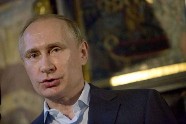 Ο Πούτιν υποστηρίζει τροπολογία που του επιτρέπει νέα θητεία