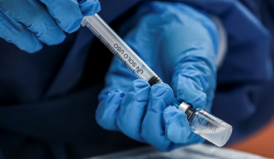Κορονοϊός: Ο ΠΟΥ Ευρώπης συνιστά 2η αναμνηστική δόση εμβολίου στις ευπαθείς ομάδες