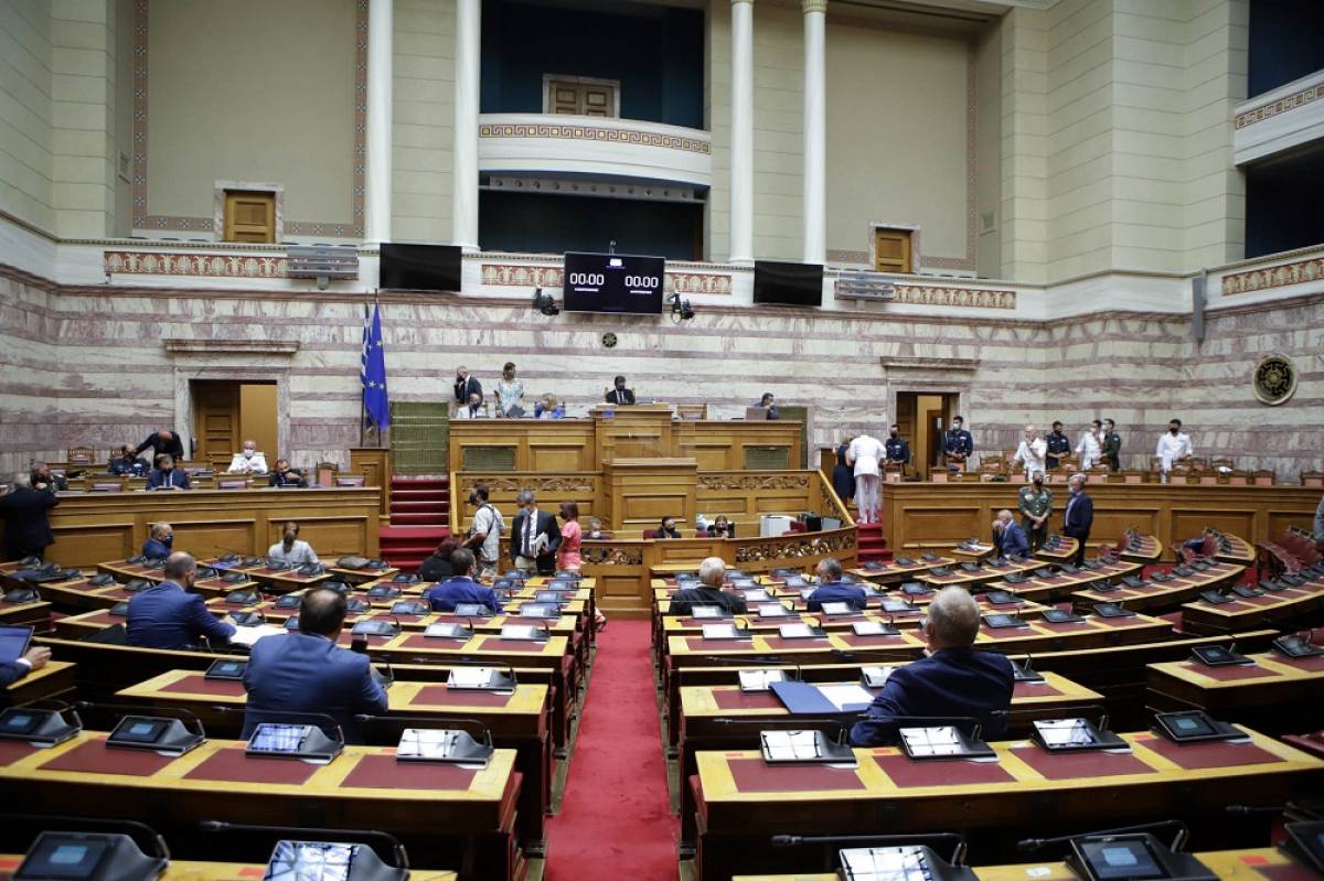 Βουλή: Αναξιοκρατία στο σύστημα επιλογής προϊσταμένων καταγγέλλει η αντιπολίτευση