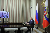 Επικοινωνία Μπάιντεν - Πούτιν με φόντο την Ουκρανία