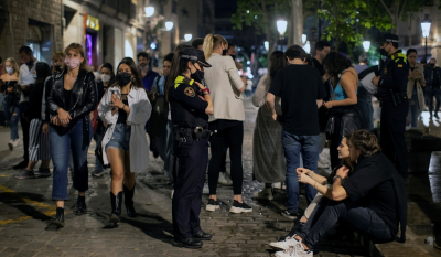 Ισπανία: Απαγόρευση κυκλοφορίας σε 30 πόλεις στη Βαλένθια λόγω έξαρσης κρουσμάτων