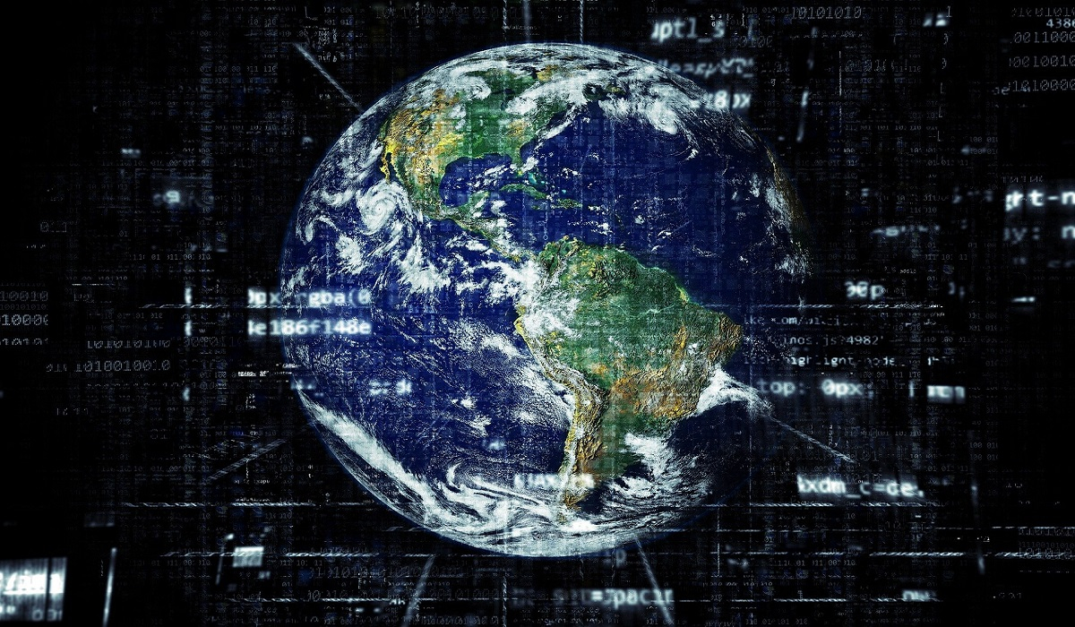 Χρυσόστομος Νικίας: Η ανθρωπότητα βρίσκεται στο «κατώφλι» τριών τεχνολογικών επαναστάσεων