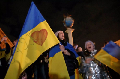 Πανηγυρίζουν οι Ουκρανοί για την ανακατάληψη της Χερσώνας - Τι ετοιμάζουν οι Ρώσοι