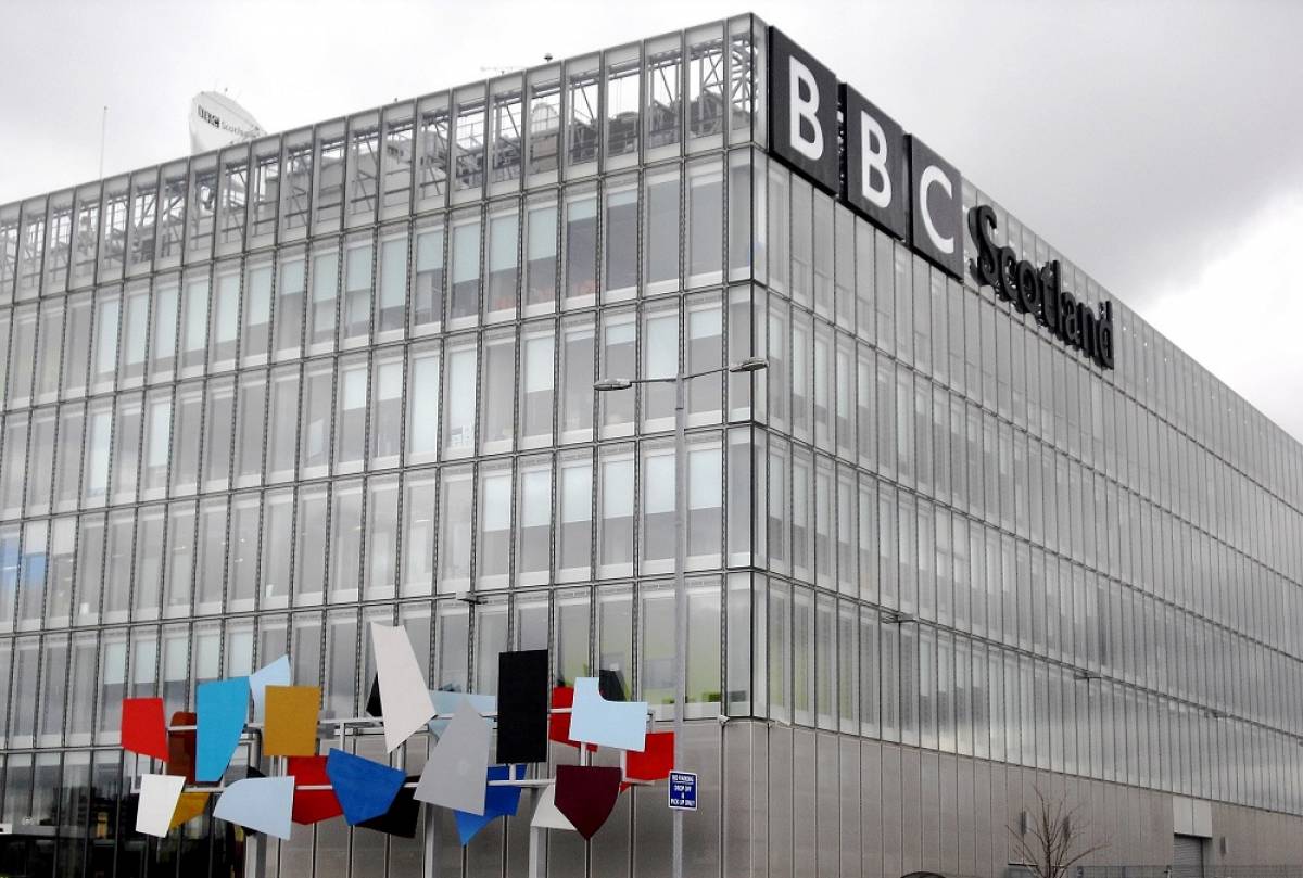 BBC: Εθελούσια έξοδος στους εργαζόμενους λόγω κορονοϊού