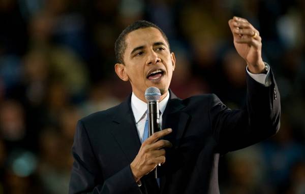 Μπάρακ Ομπάμα: Έδωσε την έγκρισή του σε γνωστό ράπερ να τον υποδυθεί