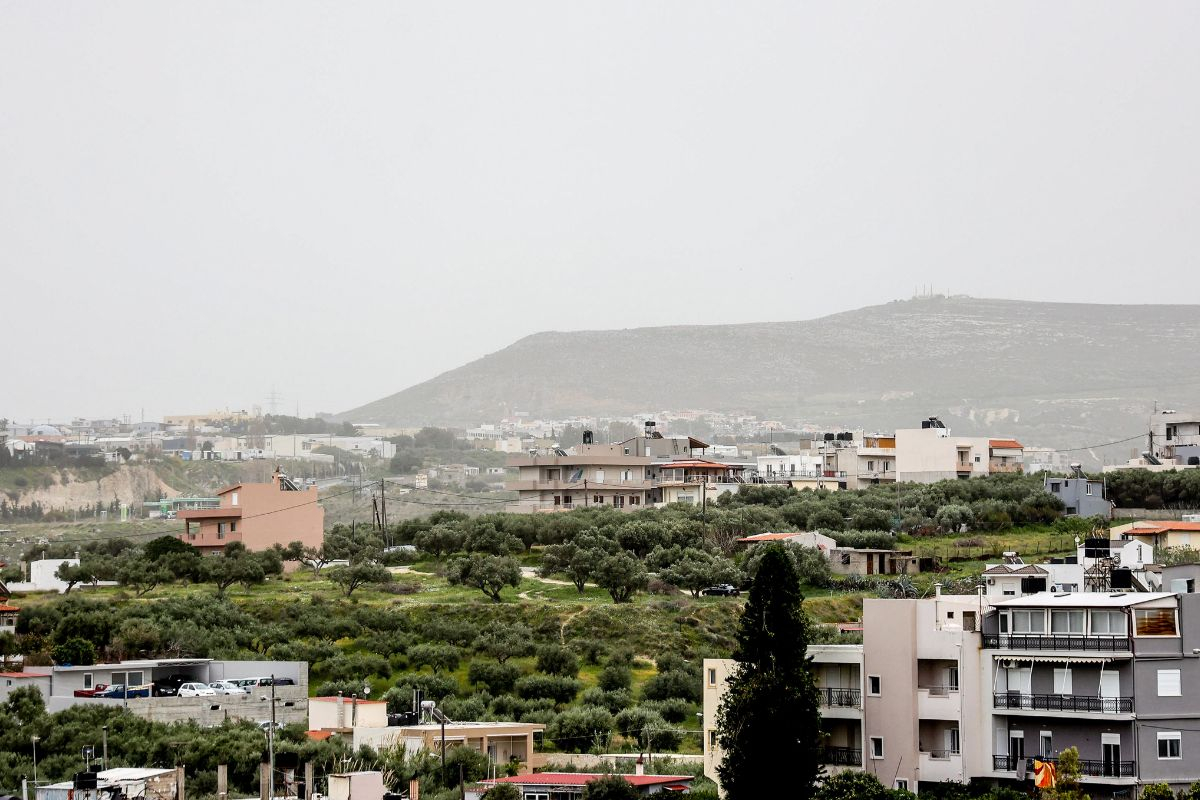 Καιρική «τρέλα»: Με 32άρια ξύπνησαν στην Κρήτη, με 8 βαθμούς η Φλώρινα
