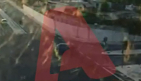 Καλαμάτα: Πέρασε με κόκκινο και «εκσφενδόνισε» ντελιβερά σε αυλή - Βίντεο από το τραγικό δυστύχημα