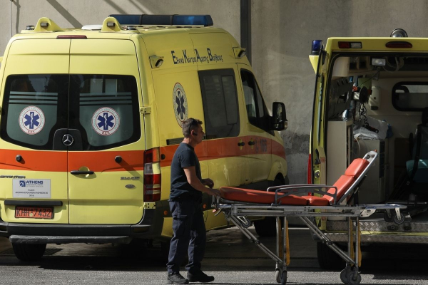Τραγωδία στην Εύβοια: Νεκρός 41χρονος στη μέση του δρόμου