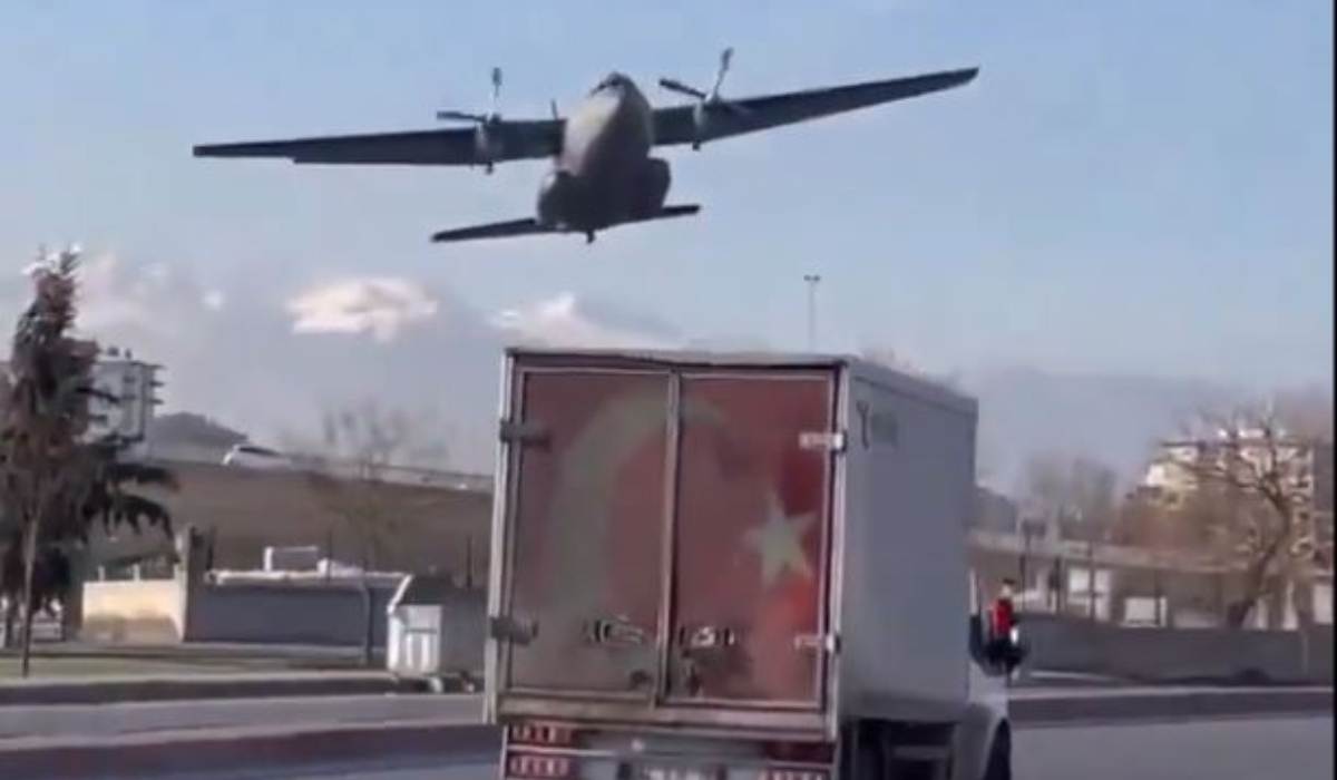 Πτήση «θρίλερ» για τουρκικό αεροσκάφος: Έκανε αναγκαστική προσγείωση - Βίντεο που κόβει την ανάσα