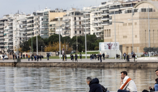 Κορονοϊός: Εκτόξευση κρουσμάτων στη Θεσσαλονίκη