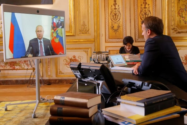 Επικοινωνία Πούτιν - Μακρόν: Προειδοποίηση για «τεράστια πυρηνική καταστροφή» στη Ζαπορίζια
