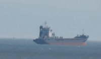 Ουκρανία: Εμπορικό πλοίο χτυπήθηκε από πύραυλο στη Μαριούπολη