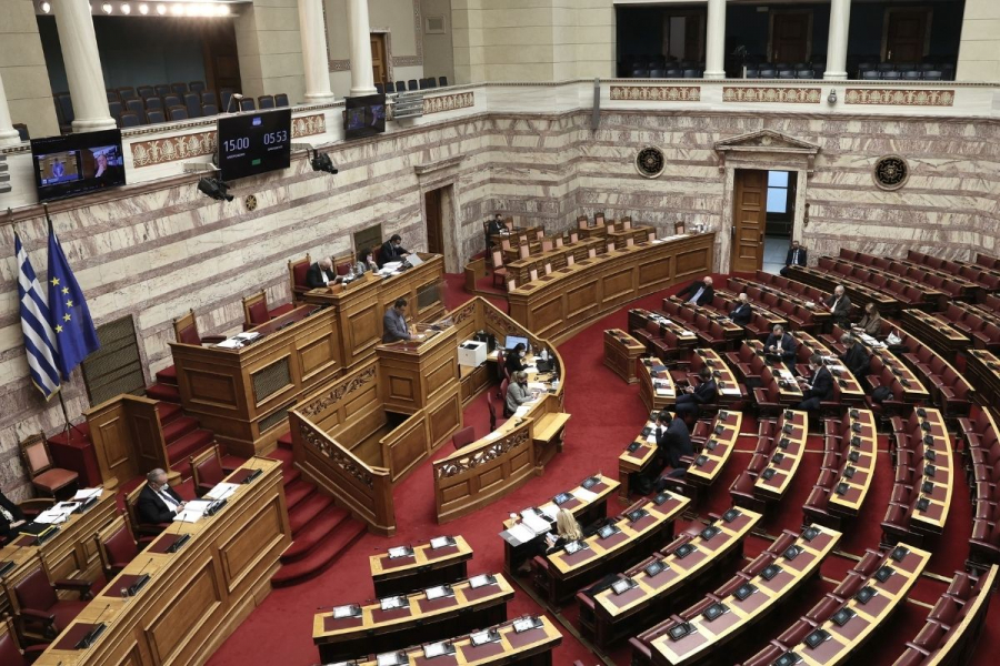 Βουλή: Αίτημα Μητσοτάκη για τη συζήτηση του πορίσματος της Εξεταστικής για την λίστα Πέτσα