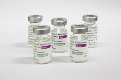 Εμβόλιο AstraZeneca: Ο όρος της Ε.Ε. για την ολοκλήρωση του συμβολαίου