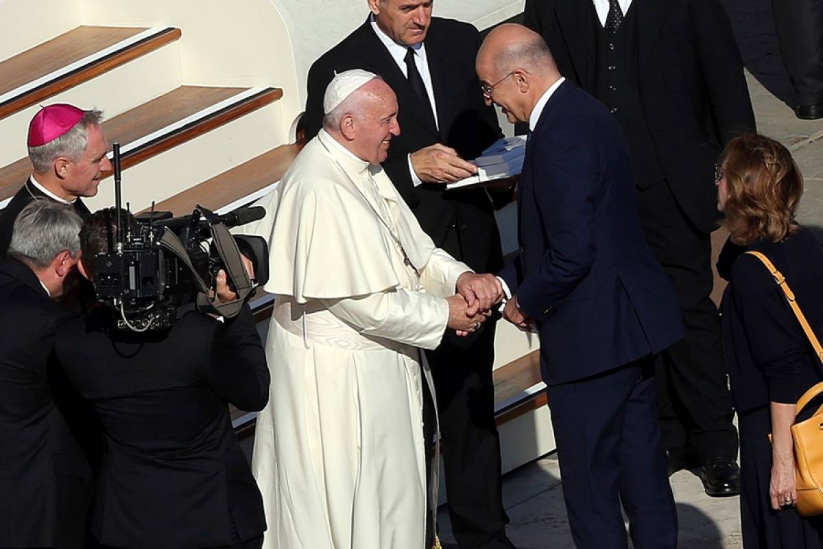 Βατικανό: Συναντήθηκαν Πάπας Φραγκίσκος και Νίκος Δένδιας
