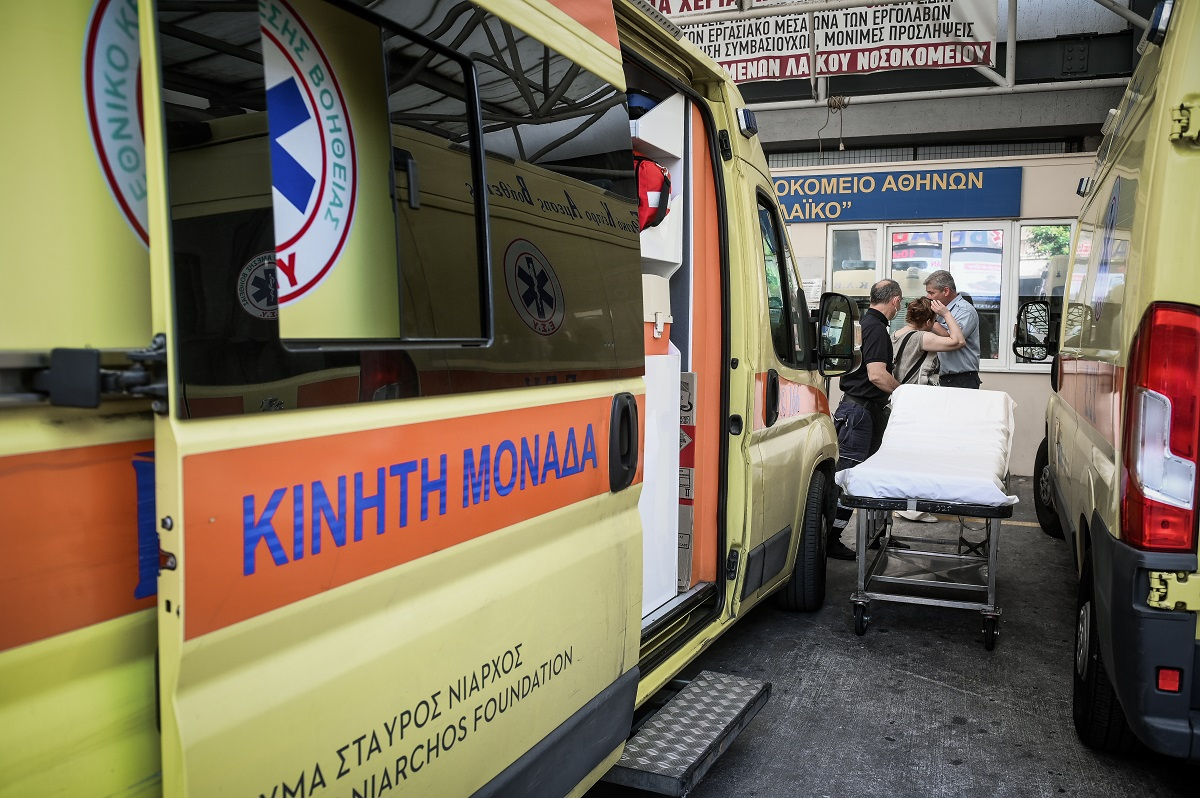 Σοβαρό τροχαίο στην Κατεχάκη με δύο τραυματίες