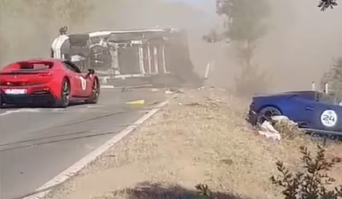 Σαρδηνία: Φονική καραμπόλα με Ferrari και Lamborghini - Δύο νεκροί (βίντεο)