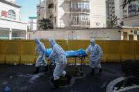 Κορονοϊός: Πάνω από 1.800 οι νεκροί ⎯ Θύμα του ιού και ο διευθυντής νοσοκομείου της Ουχάν