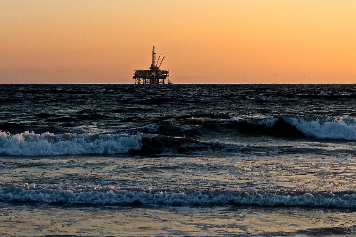 Κορονοϊός: Βουτιά 4% καταγράφει η τιμή του πετρελαίου