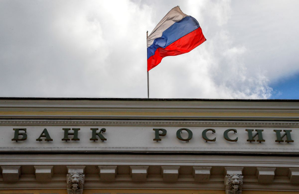Οι μεγαλύτερες τράπεζες της Ρωσίας ετοιμάζονται να εκδώσουν δάνεια σε γουάν