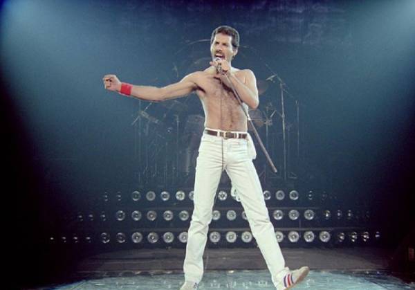 Freddie Mercury: 5 πράγματα που πρέπει να ξέρεις για τον βασιλιά των Queen