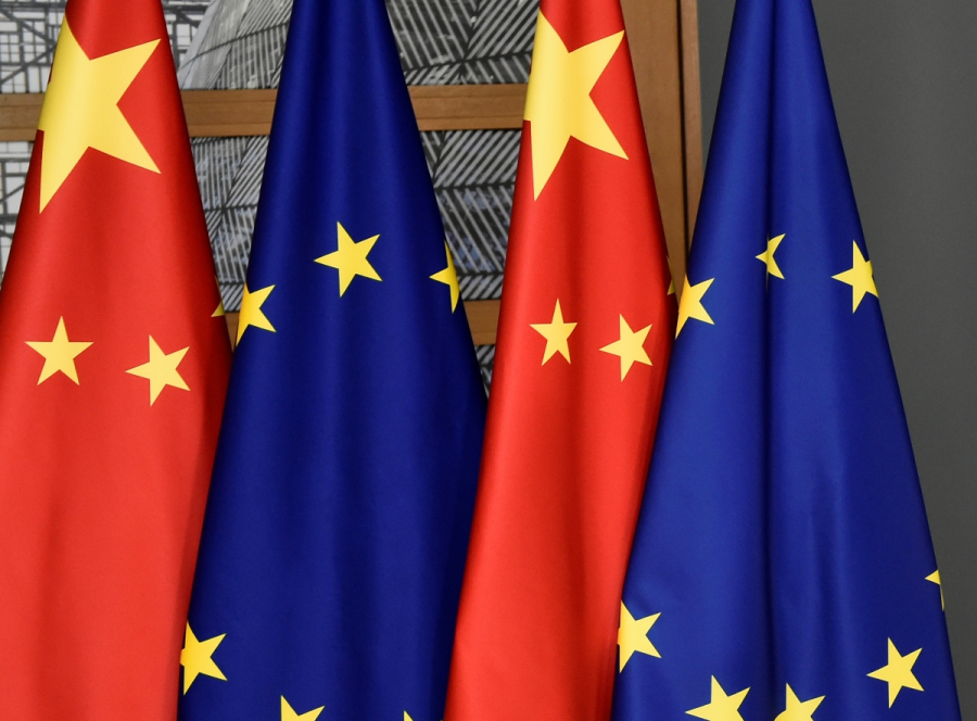 Κατασκοπευτικό θρίλερ στις Βρυξέλλες: Πώς η Κίνα στρατολογεί Ευρωπαίους πολιτικούς