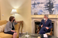 Με τον Αμερικανό Πρέσβη στην Ελλάδα συναντήθηκε η ΥΠΕΞ του Κοσσυφοπεδίου