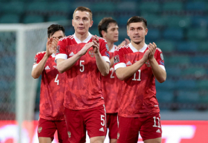 Ρωσία - Σλοβενία 2-1: Νίκη μπροστά σε χιλιάδες φιλάθλους (vid)