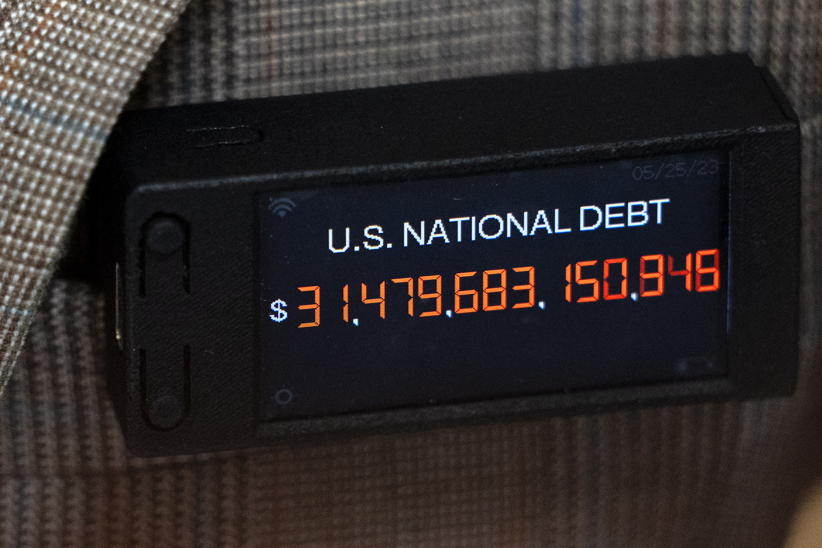 Τα ξημερώματα η κρίσιμη ψηφοφορία για το χρέος των ΗΠΑ