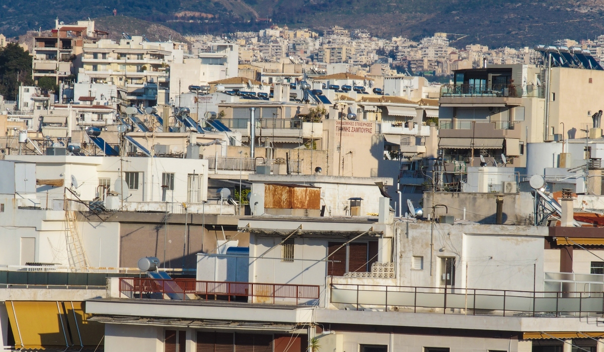 Κραχ στην κατοικία: Πώς ένα αδύναμο πρόγραμμα πυροδότησε κι άλλο την κρίση στέγης