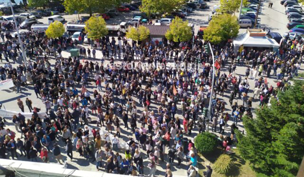 Καστοριά: Μεγάλο συλλαλητήριο για την ακρίβεια στα καύσιμα και την ενέργεια