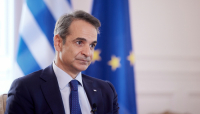 Στο Παρίσι ο πρωθυπουργός Κ. Μητσοτάκης για να συμμετάσχει στη Διεθνή Διάσκεψη για τη Λιβύη
