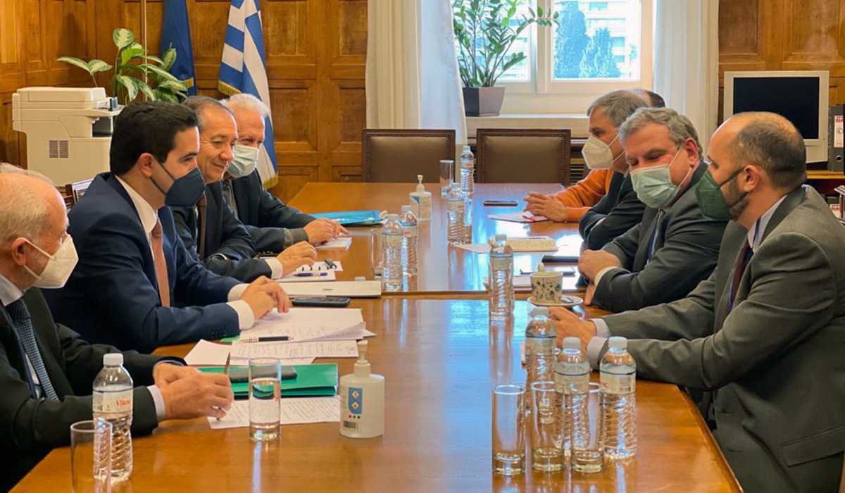 Συνάντηση ΚΙΝΑΛ με εκπροσώπους ΚΕΠΕ, ΙΟΒΕ και Ελληνικού Δημοσιονομικού Συμβουλίου