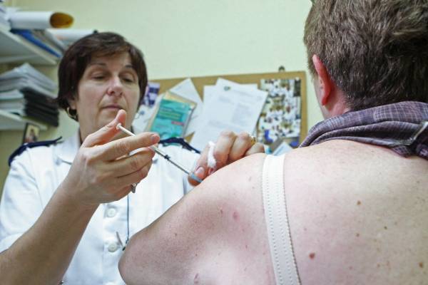Γρίπη: Καμπανάκι από το ΚΕΕΛΠΝΟ για αύξηση κουσμάτων