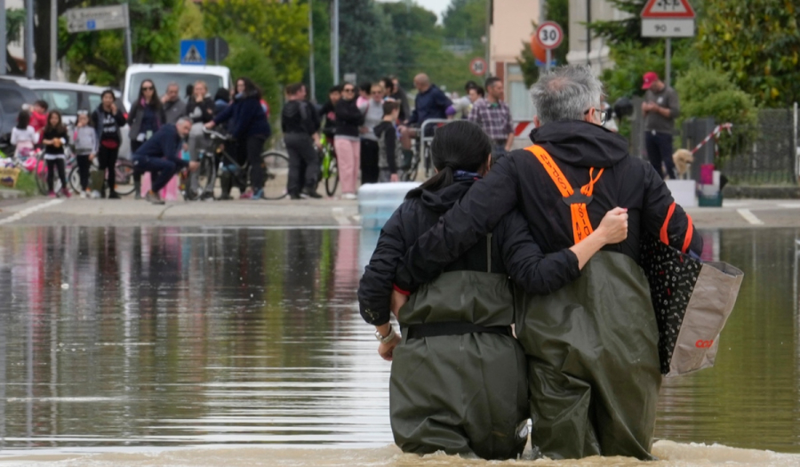 Immagini dell’apocalisse in Italia: a 14 persone sono morte per le inondazioni