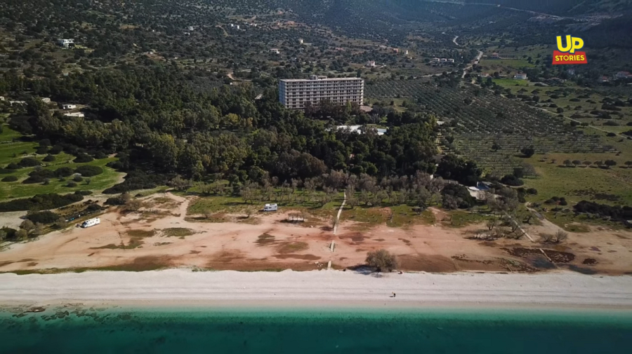 Hotel Saladi: Το ξενοδοχείο που κατηγορήθηκε ως τόπος οργίων - Οι γυμνιστές, οι ταινίες και οι αντιδράσεις (Βίντεο Drone)
