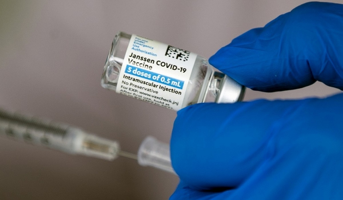 Johnson & Johnson: Αίτηση στον EMA για τη χρήση του εμβολίου της ως ενισχυτικής δόσης