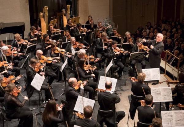 Δείτε online την Ορχήστρα της Κρατικής Όπερας του Βερολίνου για τα 75 χρόνια από το τέλος του πολέμου