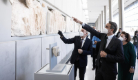Στο Μουσείο της Ακρόπολης ο Μητσοτάκης για την τελετή απόδοσης 10 θραυσμάτων του Παρθενώνα