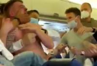 Τρόμος εν πτήσει: Μεθυσμένοι Βρετανοί χωρίς μάσκες τα κάνουν λίμπα
