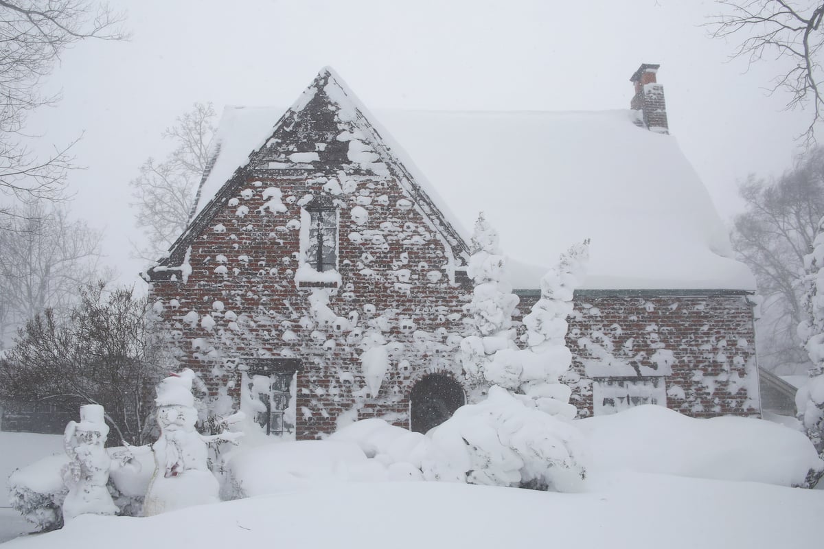 Σαρώνει τις ΗΠΑ ο χιονιάς: 18 νεκροί και χιλιάδες νοικοκυριά χωρίς ρεύμα