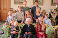 Βασίλισσα Ελισάβετ: Η αδημοσίευτη φωτογραφία την ημέρα που θα έκλεινε τα 97