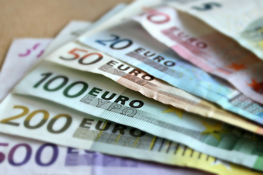Επίδομα 534 ευρώ: Πότε πληρώνονται οι δικαιούχοι των αναστολών Aπριλίου