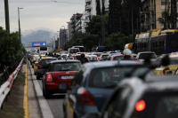Κίνηση τώρα: Μποτιλιάρισμα σε Κηφισό, Μεσογείων, Κατεχάκη και κλειστοί δρόμοι στην Αθήνα